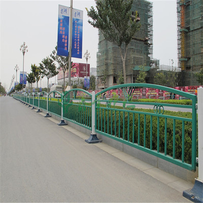 路政焊接工艺护栏 特色花型文化公路防护栏 马路中间文化隔离栏